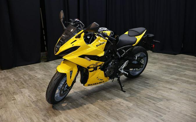 2024 Suzuki GSX-8R