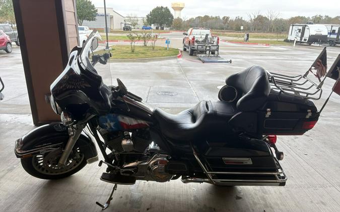 2010 Harley-Davidson Electra Glide® Ultra Classic® Black