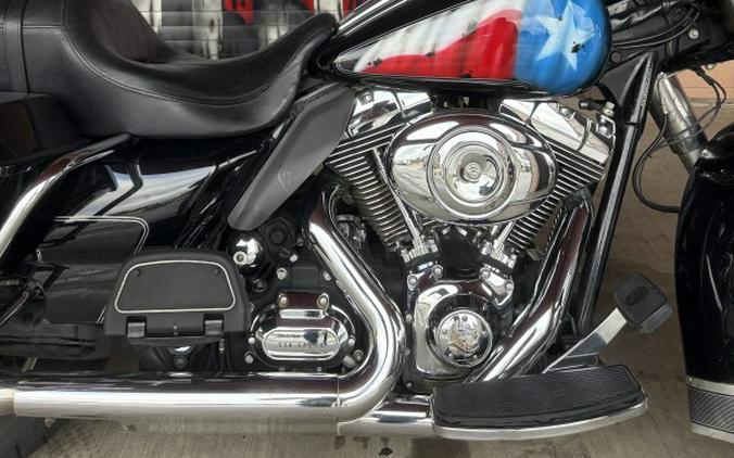 2010 Harley-Davidson Electra Glide® Ultra Classic® Black