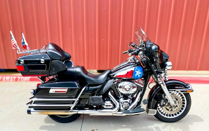 2010 Harley-Davidson Electra Glide® Ultra Classic® Black