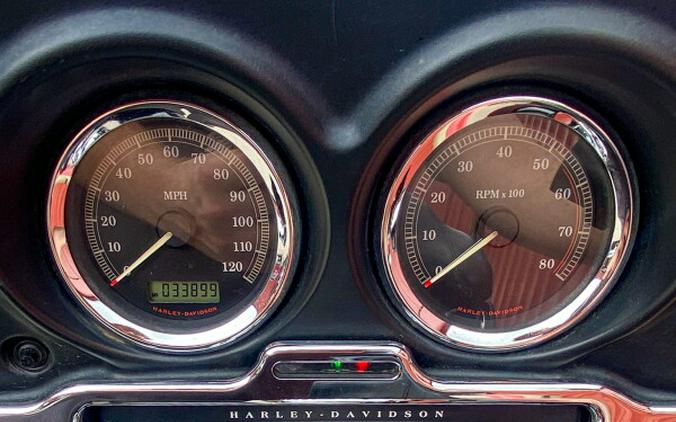 2010 Harley-Davidson Electra Glide® Ultra Classic® Black