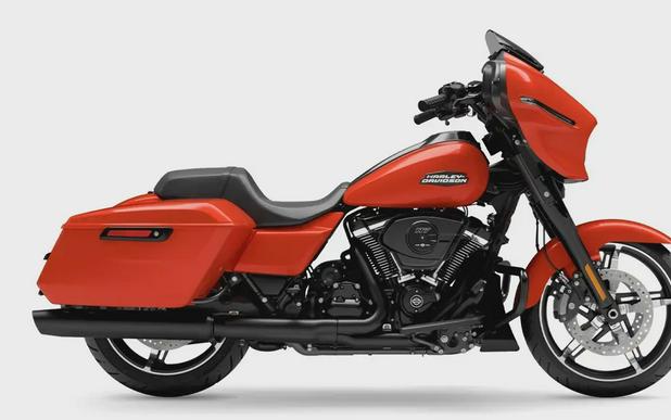 2026 Harley-Davidson® Street Glide® Blood Orange Black Trim