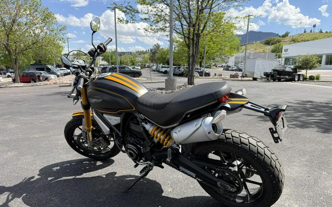 2018 Ducati Scrambler 1100 Sport Viper Black