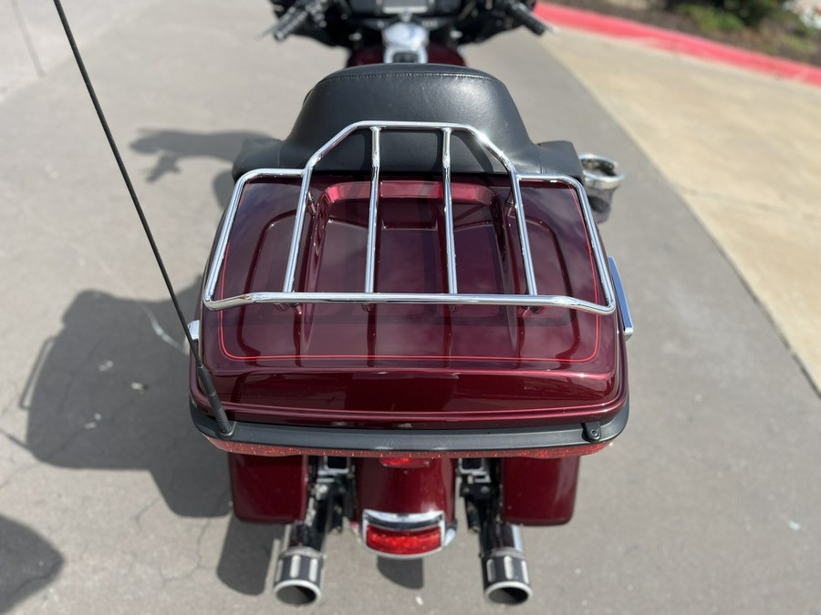 2015 Harley-Davidson® FLHTCUL Electra Glide® Ultra Classic® Low Mysterious Red Sunglow 642962