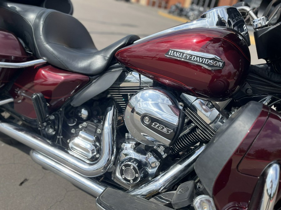 2015 Harley-Davidson® FLHTCUL Electra Glide® Ultra Classic® Low Mysterious Red Sunglow 642962