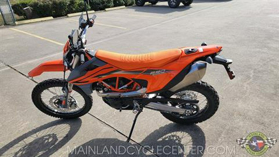 2024 KTM 690 Enduro R