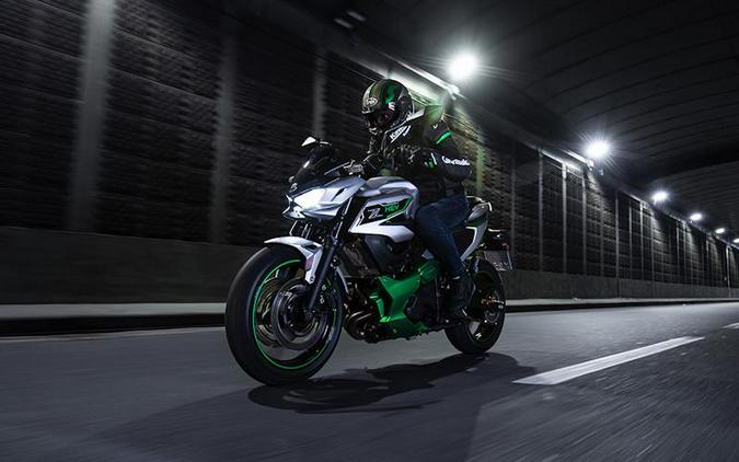 2024 Kawasaki Z7 Hybrid ABS