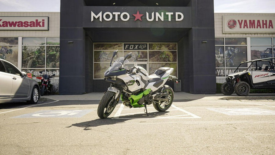 2024 Kawasaki Ninja® 7 Hybrid ABS
