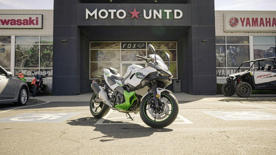 2024 Kawasaki Ninja® 7 Hybrid ABS