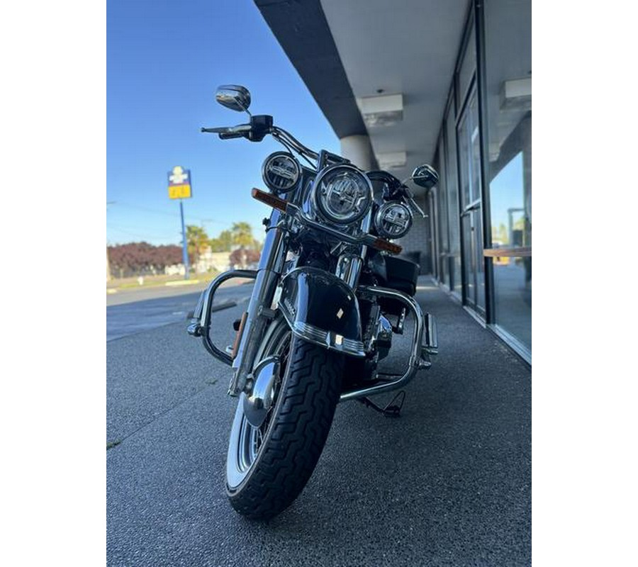 2019 Harley-Davidson® FLDE - Softail® Deluxe