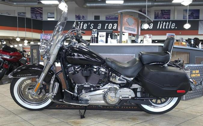 2019 Harley-Davidson® FLDE - Softail® Deluxe