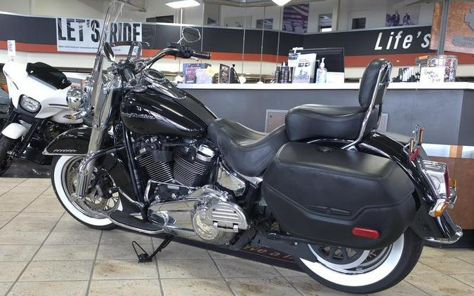 2019 Harley-Davidson® FLDE - Softail® Deluxe