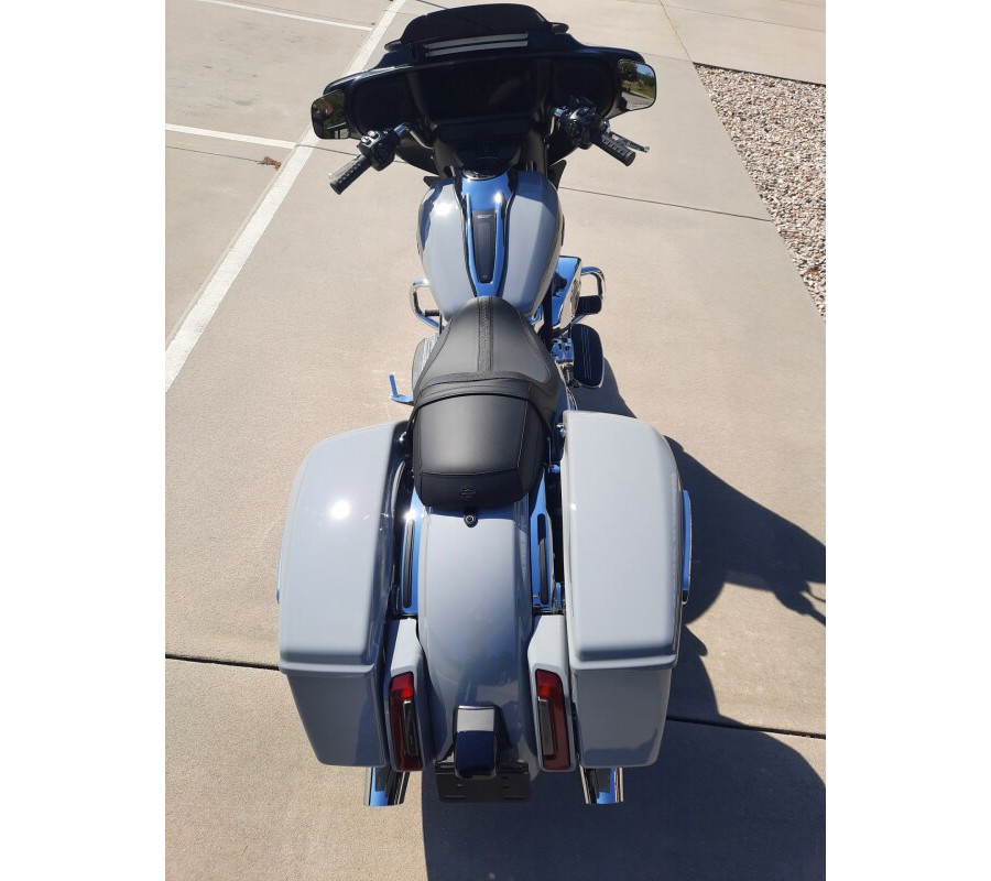 2025 Harley-Davidson® Street Glide® Billiard Gray
