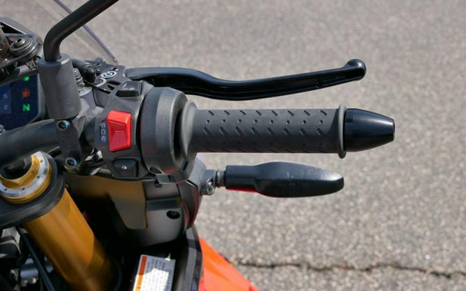 2026 Aprilia Tuono V4 Factory