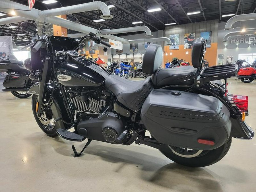 2024 Harley-Davidson® FLHCS - Heritage Classic