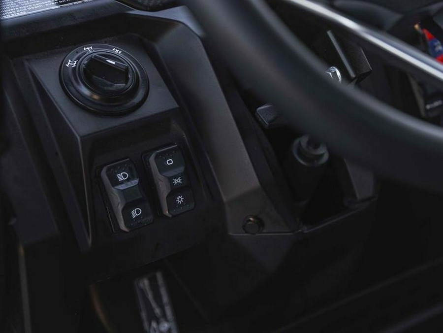 2026 CFMOTO UFORCE 800 XL