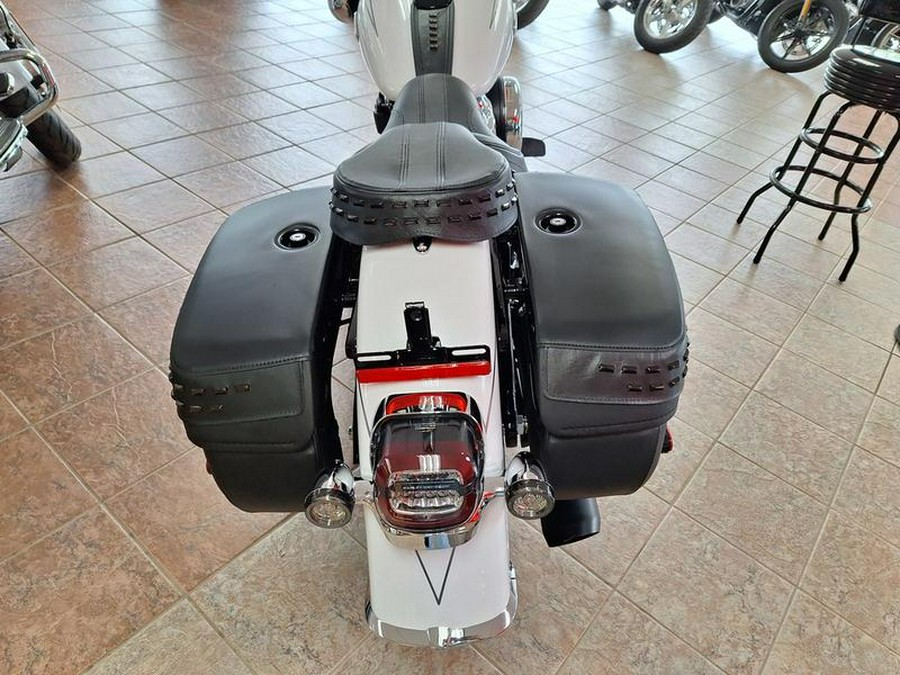 2025 Harley-Davidson® FLHC - Heritage Classic