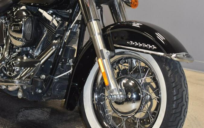2016 Harley-Davidson Softail Deluxe Vivid Black