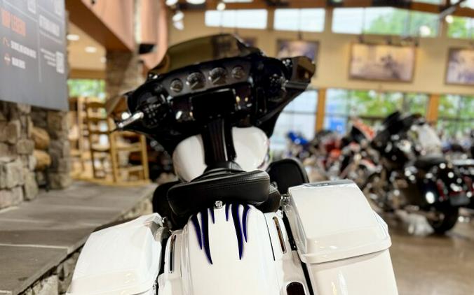 2016 FLHXSE - CVO Street Glide
