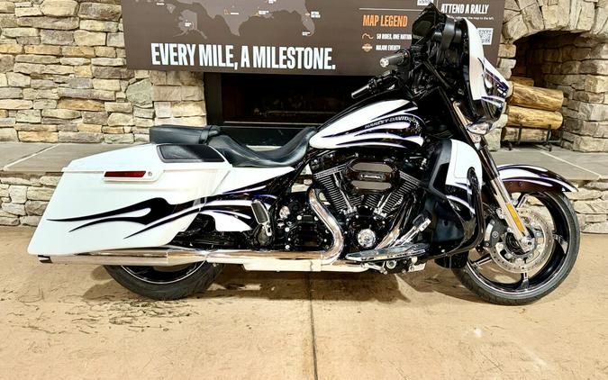 2016 FLHXSE - CVO Street Glide