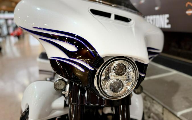 2016 FLHXSE - CVO Street Glide