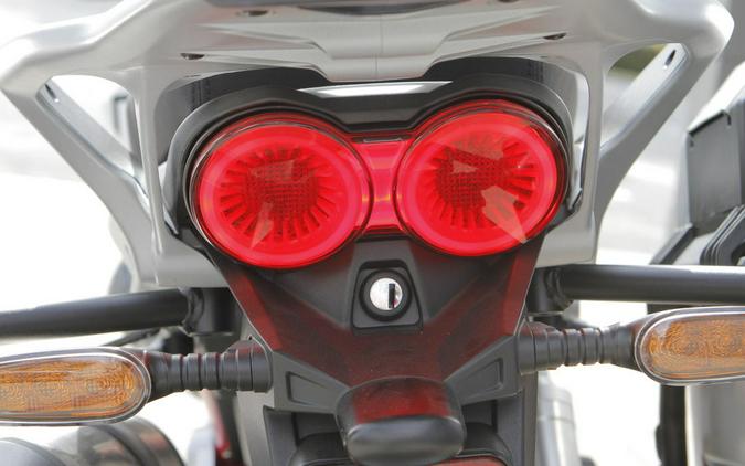 2025 Moto Guzzi V85 TT