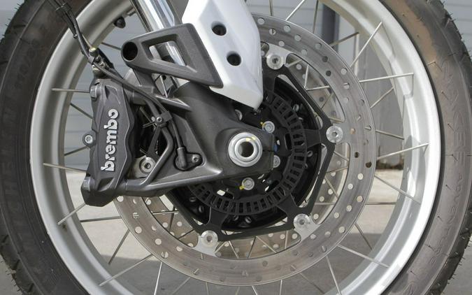 2025 Moto Guzzi V85 TT