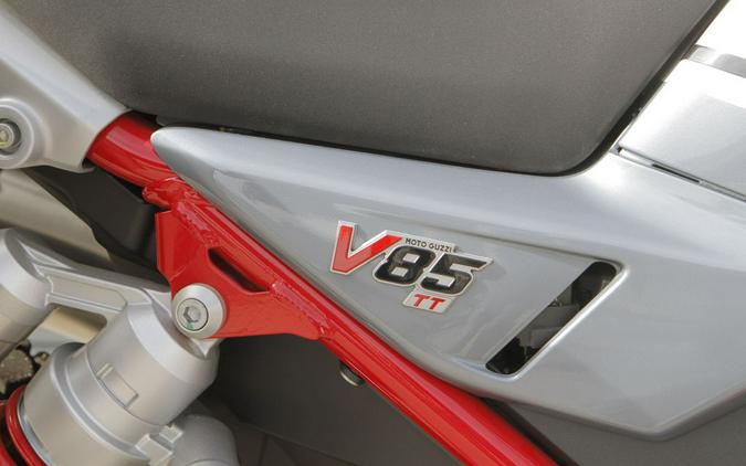 2025 Moto Guzzi V85 TT