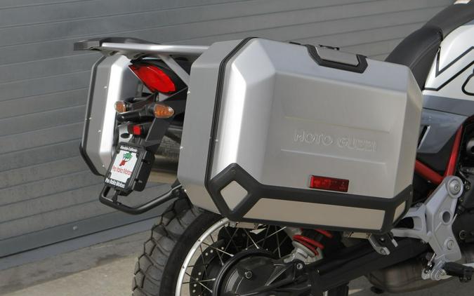 2025 Moto Guzzi V85 TT
