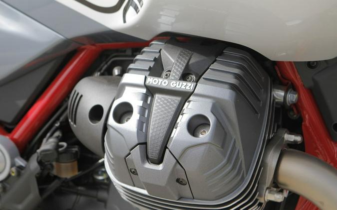 2025 Moto Guzzi V85 TT