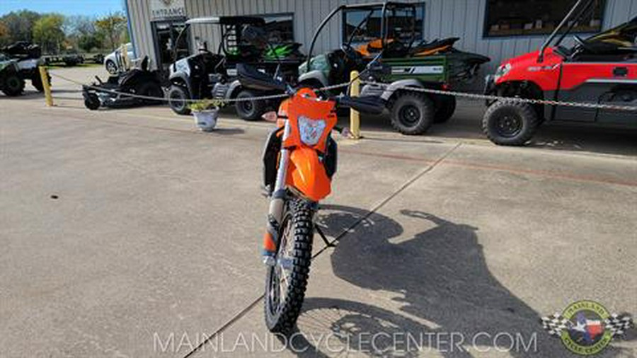 2024 KTM 690 Enduro R