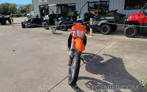 2024 KTM 690 Enduro R