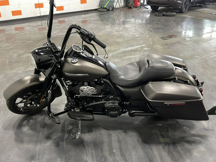 2020 HARLEY-DAVIDSON ROAD KING SPECIAL