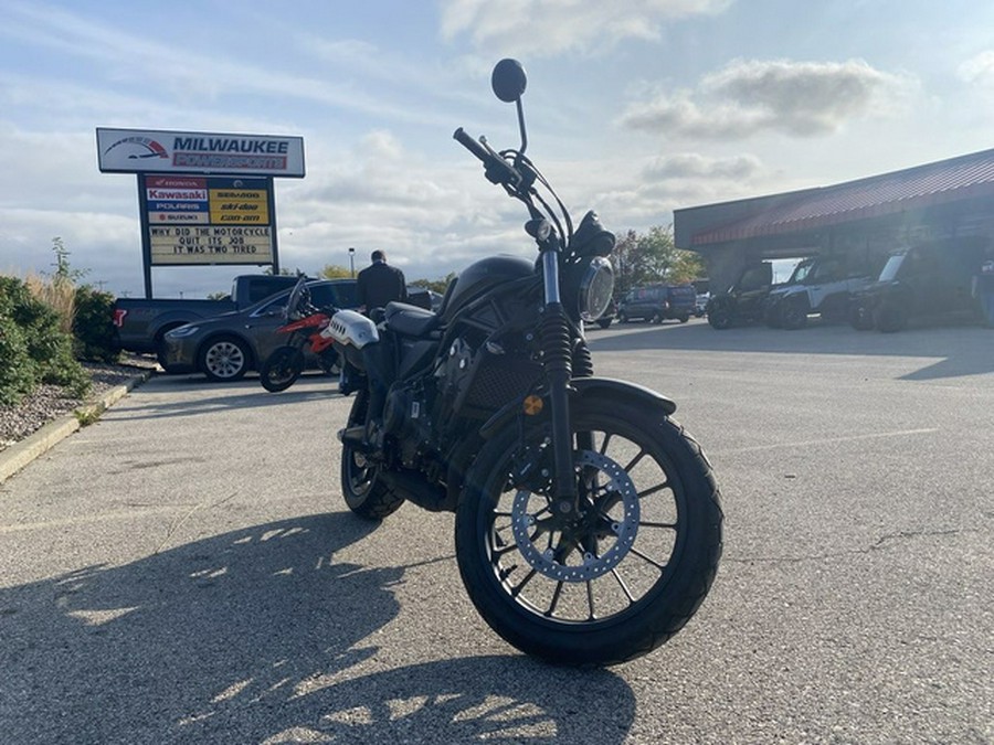 2025 Honda SCL500 500