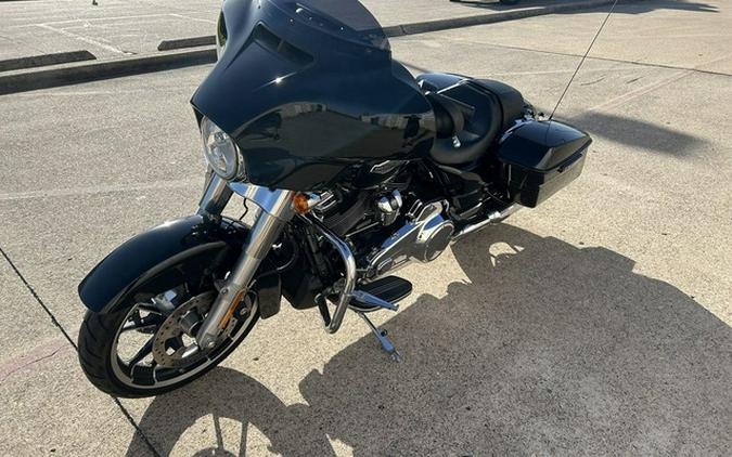 2022 Harley-Davidson FLHX - Street Glide