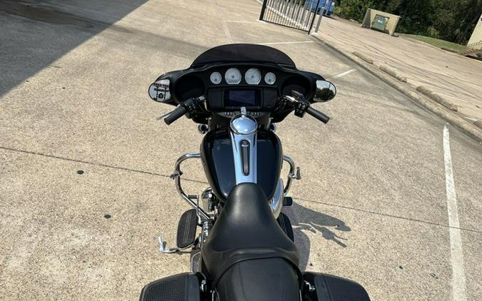 2022 Harley-Davidson FLHX - Street Glide