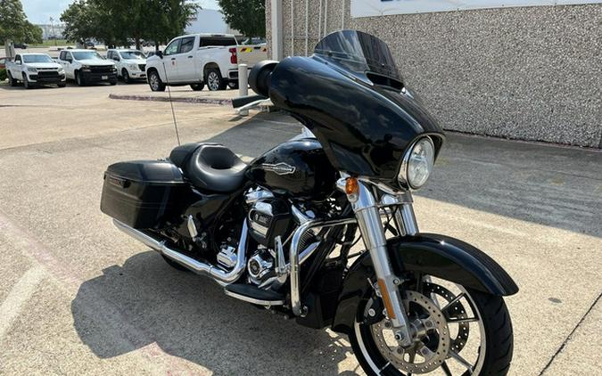 2022 Harley-Davidson FLHX - Street Glide