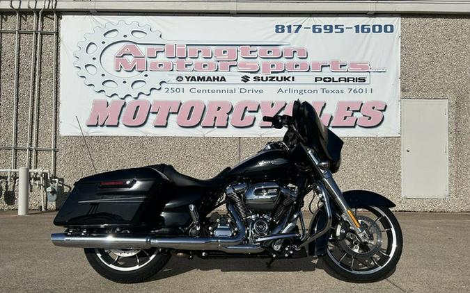 2022 Harley-Davidson FLHX - Street Glide