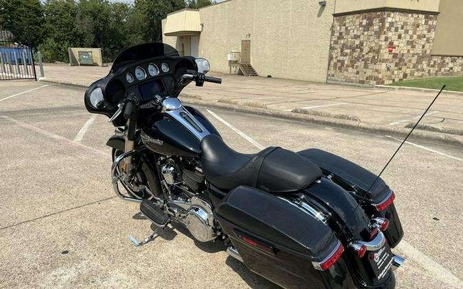 2022 Harley-Davidson FLHX - Street Glide