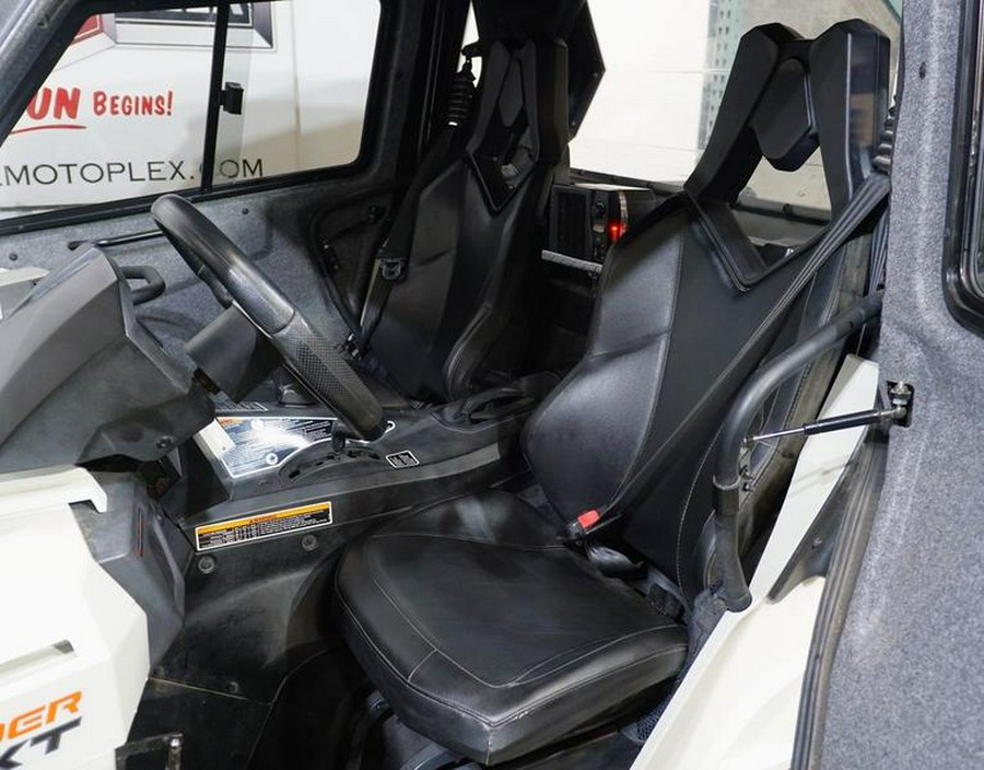 2015 Can-Am® 0006DFB00