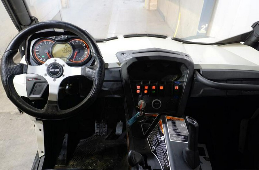 2015 Can-Am® 0006DFB00