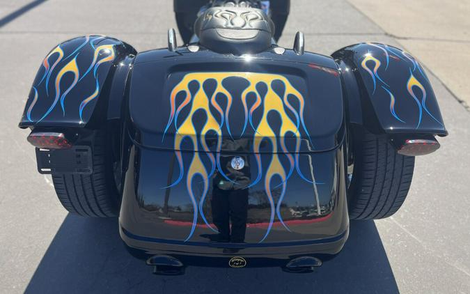 2024 Harley-Davidson® FLTRT Road Glide® 3 Vivid Black/Custom Flames