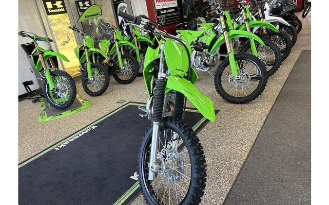 2026 KLX® 230R - Kawasaki