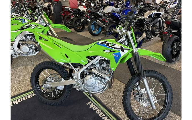 2026 KLX® 230R - Kawasaki