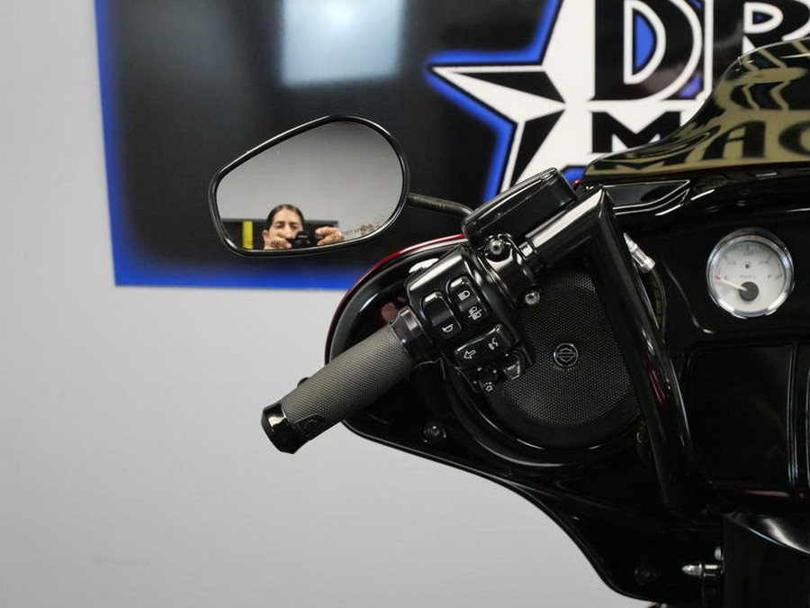 2016 Harley-Davidson® FLHXS - Street Glide® Special