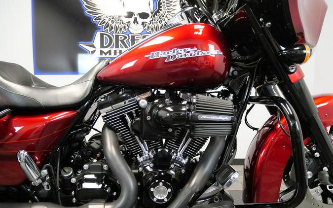 2016 Harley-Davidson® FLHXS - Street Glide® Special