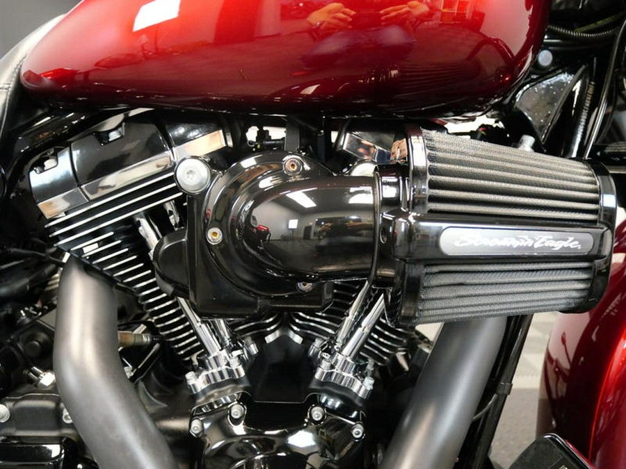 2016 Harley-Davidson® FLHXS - Street Glide® Special