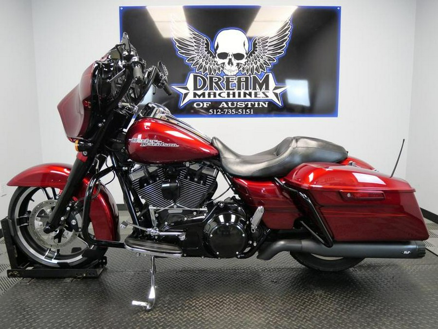 2016 Harley-Davidson® FLHXS - Street Glide® Special