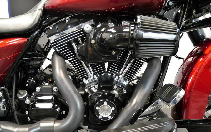 2016 Harley-Davidson® FLHXS - Street Glide® Special