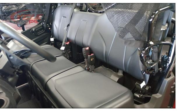 2025 Honda Pioneer 1000-6 Deluxe Crew